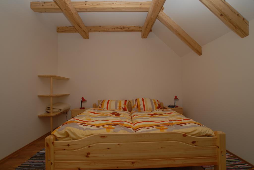 Ferienhaus Leitenbauer-Huabn Pernegg an der Mur Szoba fotó